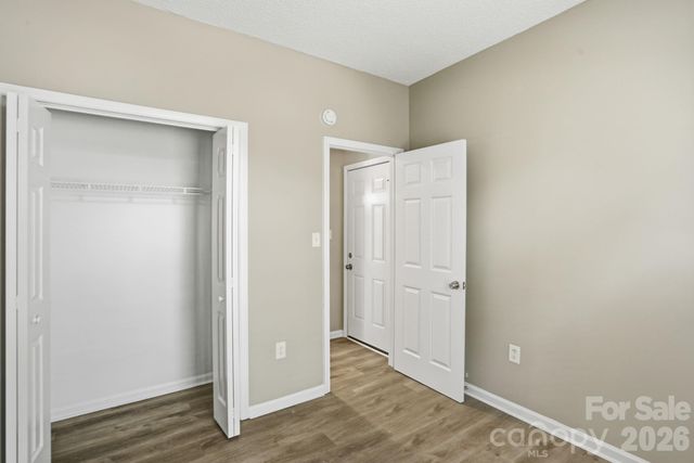 7200 Daerwood Place, Charlotte, NC 28215