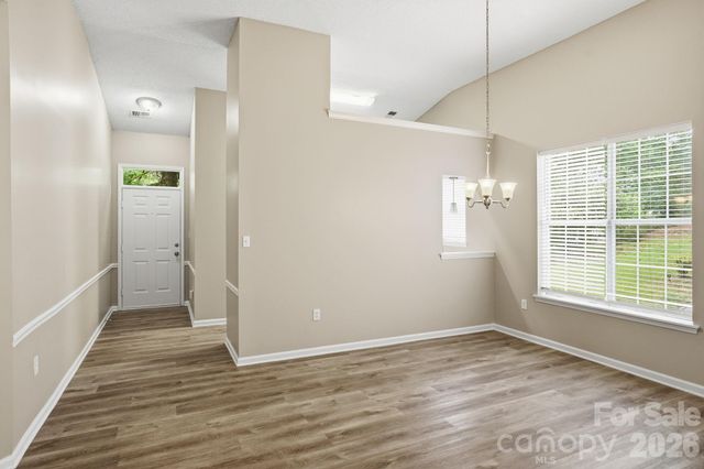 7200 Daerwood Place, Charlotte, NC 28215