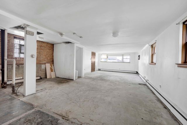 7740 W Belmont Avenue, Chicago, IL 60634