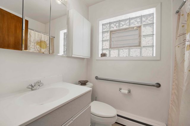 7740 W Belmont Avenue, Chicago, IL 60634
