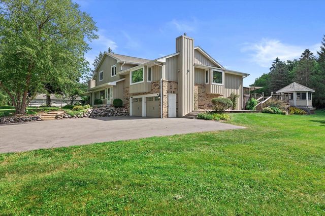 N95W29611 Riverview LANE, Colgate, WI 53017