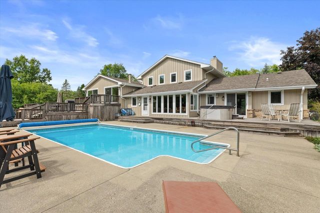 N95W29611 Riverview LANE, Colgate, WI 53017