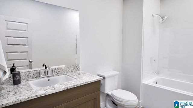 368 LAKELAND COURT, Cropwell, AL 35054