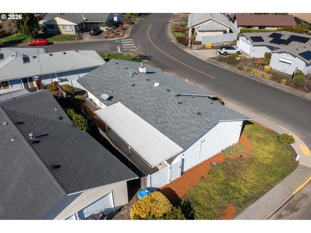 16655 Sw KING CHARLES Ave, King City, OR 97224