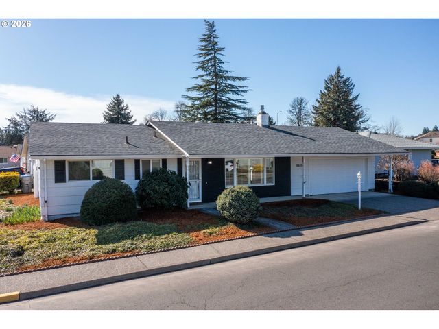 16655 Sw KING CHARLES Ave, King City, OR 97224