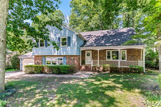 1502 Lothbury Ln, Henrico, VA 23238