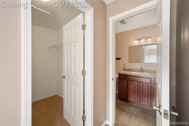 3161 Kneeland Circle, Howell, MI 48843