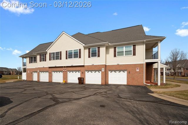 3161 Kneeland Circle, Howell, MI 48843