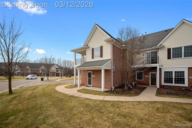 3161 Kneeland Circle, Howell, MI 48843