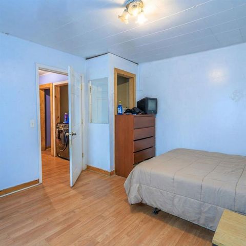 241 E Killian Street, Canton, GA 30114