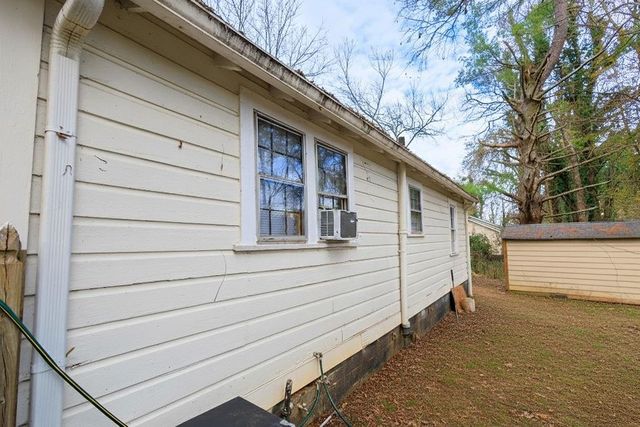241 E Killian Street, Canton, GA 30114