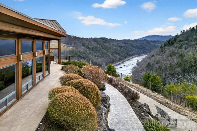 149 Turkey Trot Trail 17, Marshall, NC 28753