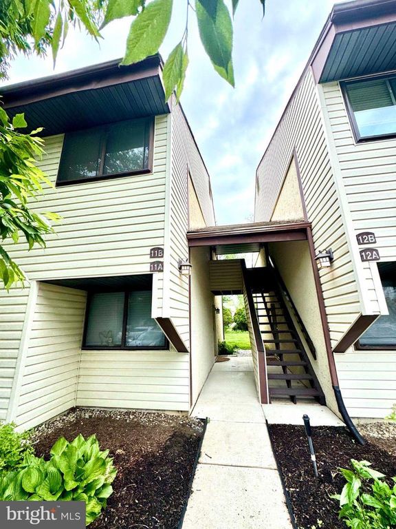11-B E DAISY LN #B, MOUNT LAUREL, NJ 08054 — photo 2