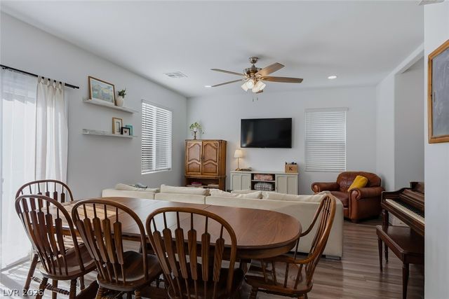 5324 Loxley Court, Las Vegas, NV 89122