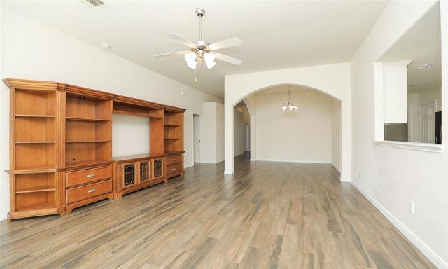 10914 Barker View Drive, Cypress, TX 77433