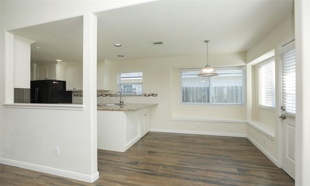 10914 Barker View Drive, Cypress, TX 77433