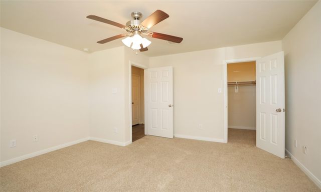 10914 Barker View Drive, Cypress, TX 77433