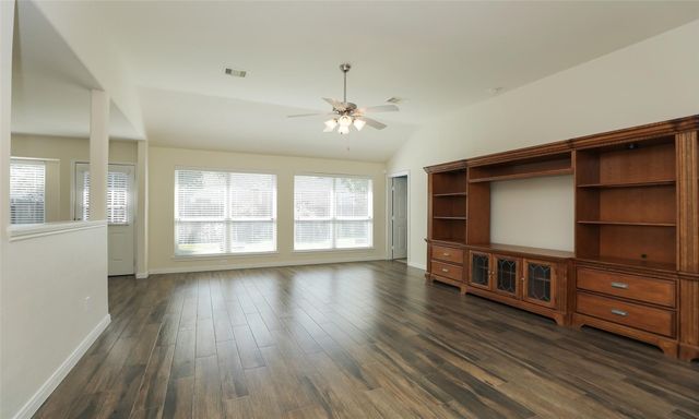 10914 Barker View Drive, Cypress, TX 77433