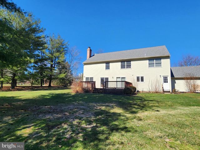 1 CHATSWORTH CT, Lawrenceville, NJ 08648