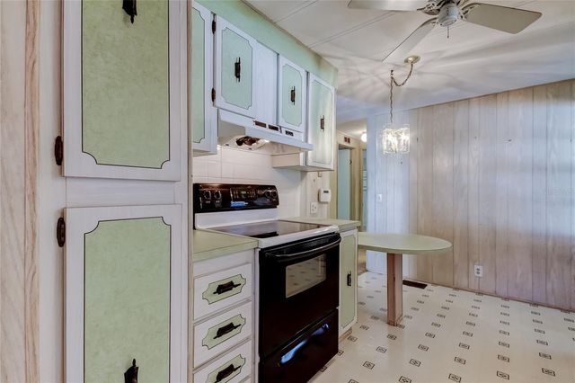 34704 MORNING GLORY GLEN, Zephyrhills, FL 33541