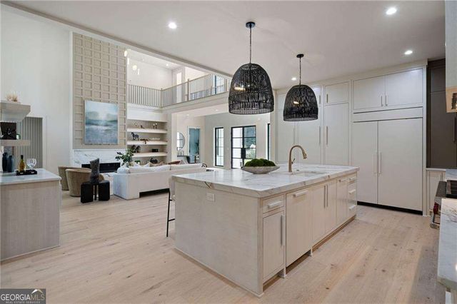 4901 Cambridge Drive, Dunwoody, GA 30338