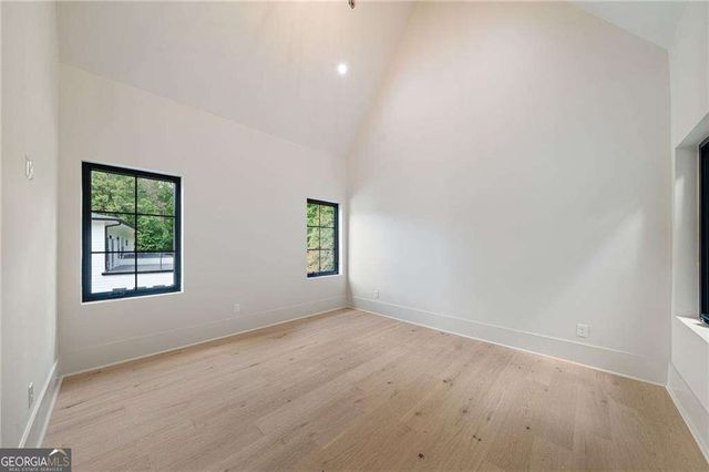 4901 Cambridge Drive, Dunwoody, GA 30338