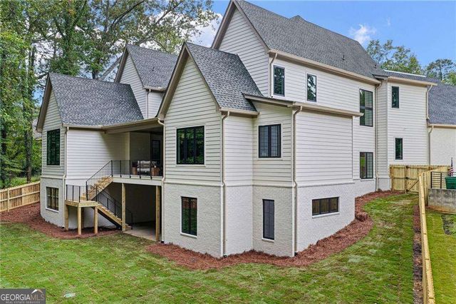 4901 Cambridge Drive, Dunwoody, GA 30338