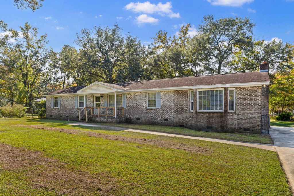 1944 Old Fort Avenue, Charleston, SC 29414