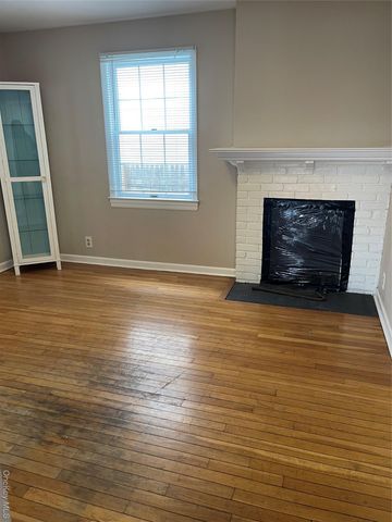 11 Tooker Avenue, Oyster Bay, NY 11771