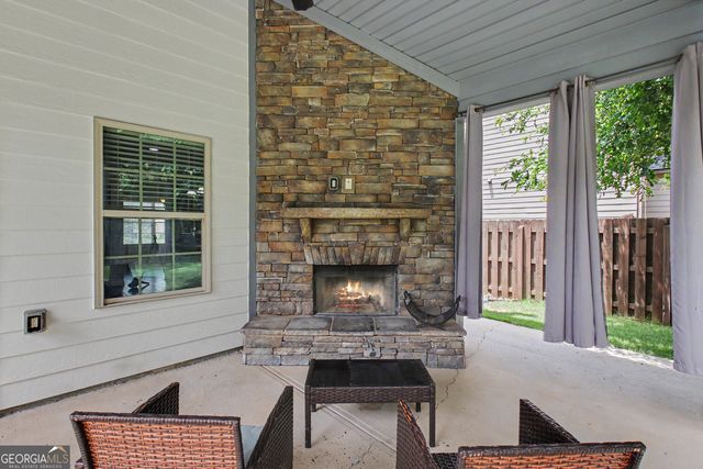 329 Briandwood Drive, Newnan, GA 30265