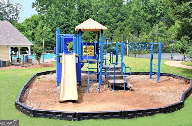 329 Briandwood Drive, Newnan, GA 30265