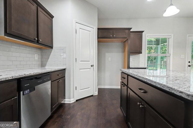 329 Briandwood Drive, Newnan, GA 30265