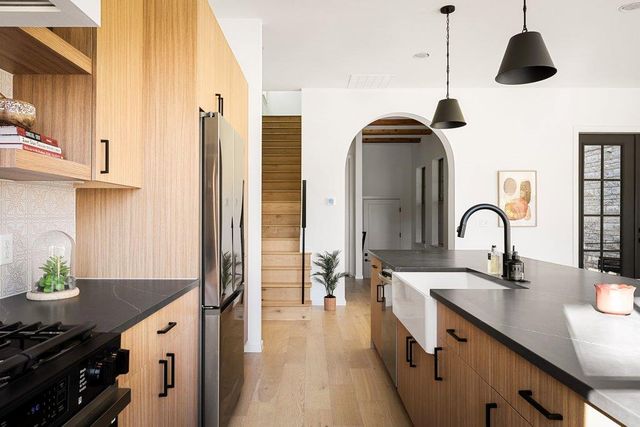 3500 Pecan Springs RD 13, Austin, TX 78723