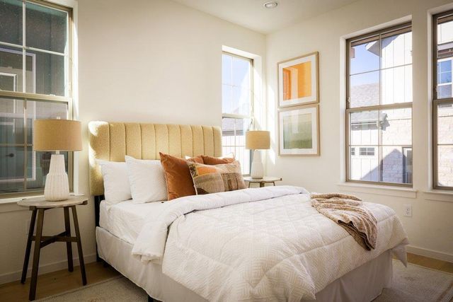 3500 Pecan Springs RD 13, Austin, TX 78723