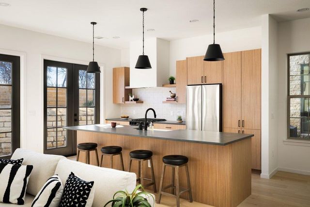 3500 Pecan Springs RD 13, Austin, TX 78723