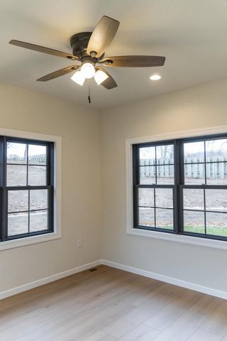 621 Johnson PLACE, Onalaska, WI 54650