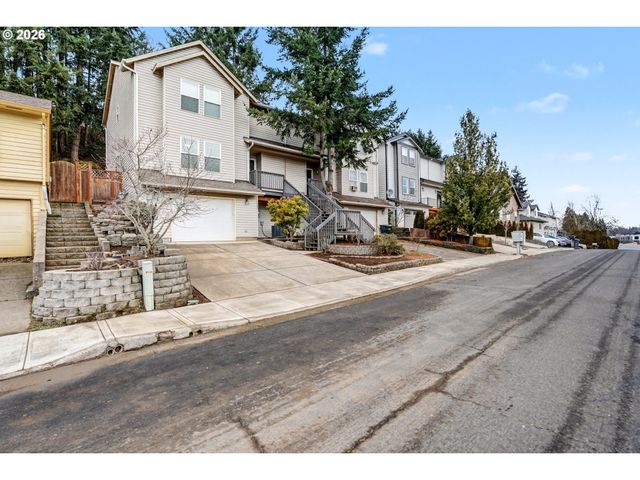 6049 FIRCREST St, Salem, OR 97306