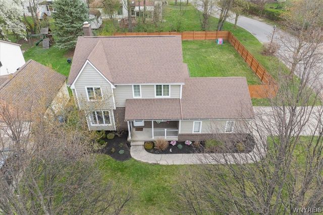 4 Gina Mdws Meadow, Amherst, NY 14051