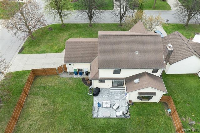 4 Gina Mdws Meadow, Amherst, NY 14051