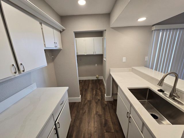 250 El Dorado Boulevard 101, Houston, TX 77598