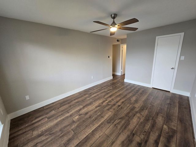 250 El Dorado Boulevard 101, Houston, TX 77598