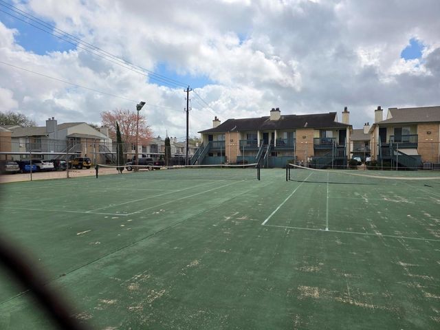 250 El Dorado Boulevard 101, Houston, TX 77598