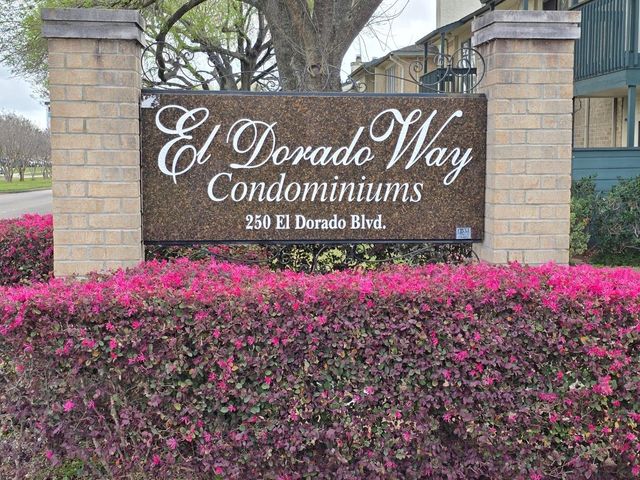 250 El Dorado Boulevard 101, Houston, TX 77598