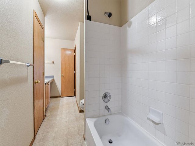 21444 E Lehigh Avenue, Aurora, CO 80013