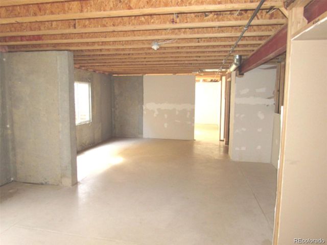 21444 E Lehigh Avenue, Aurora, CO 80013