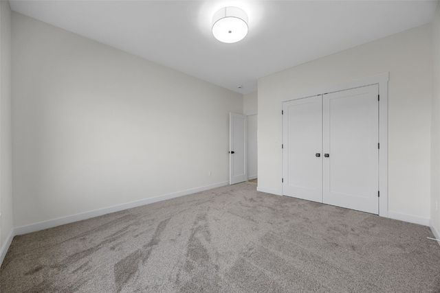 1525 3rd Street SW, Mt Vernon, IA 52314