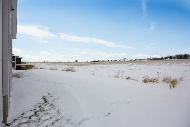 1525 3rd Street SW, Mt Vernon, IA 52314