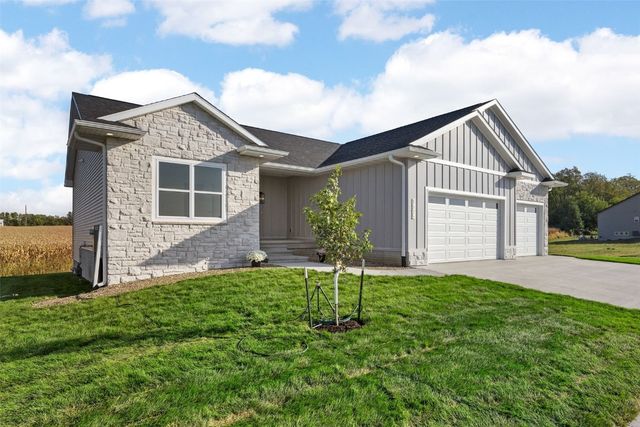 1525 3rd Street SW, Mt Vernon, IA 52314