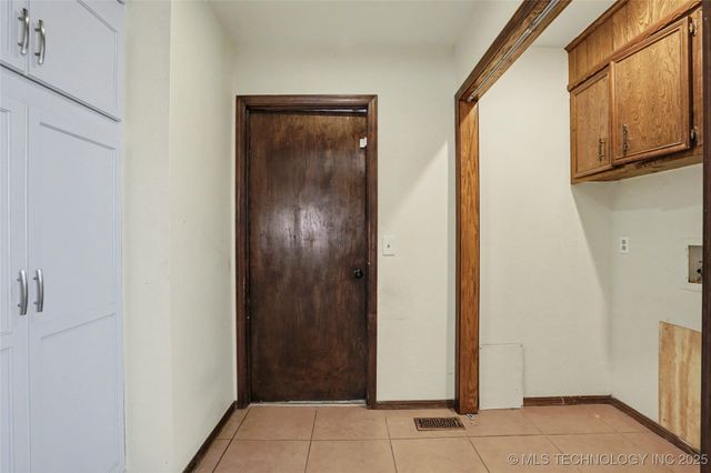 12217 E 38th Street, Tulsa, OK 74146