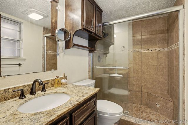 12217 E 38th Street, Tulsa, OK 74146